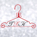 The Red Hanger Boutique logo